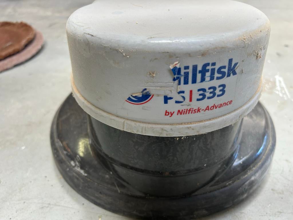 Nilfisk PS1333 Schrob- en Zuigmachine met accessoires, Ophalen, Gebruikt, Schrobmachine