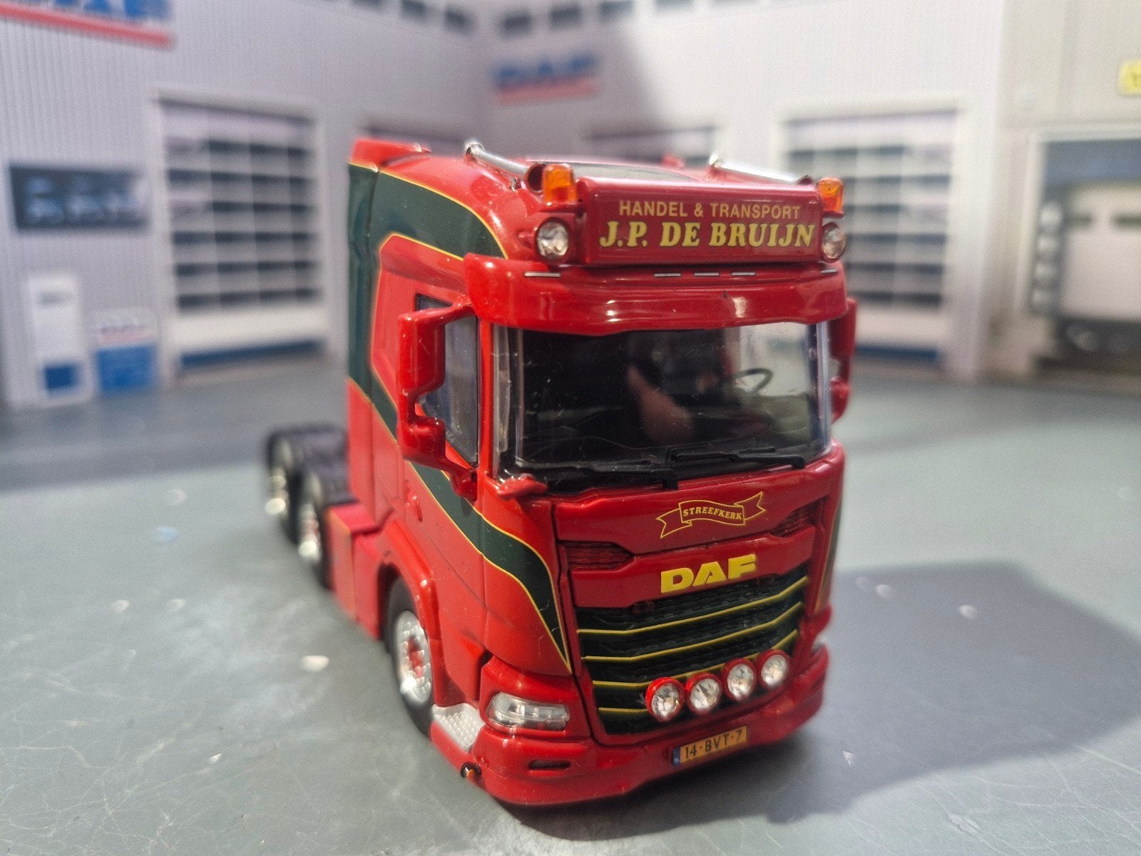Daf XG 6x2 wsi van j.p.de bruijn