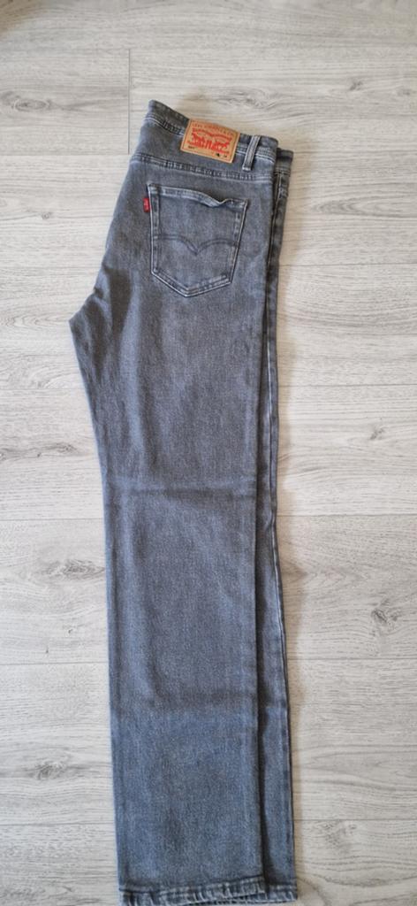 Nieuwe Levis jeans te koop maat 34, Kleding | Heren, Broeken en Pantalons, Ophalen of Verzenden, Nieuw, Blauw