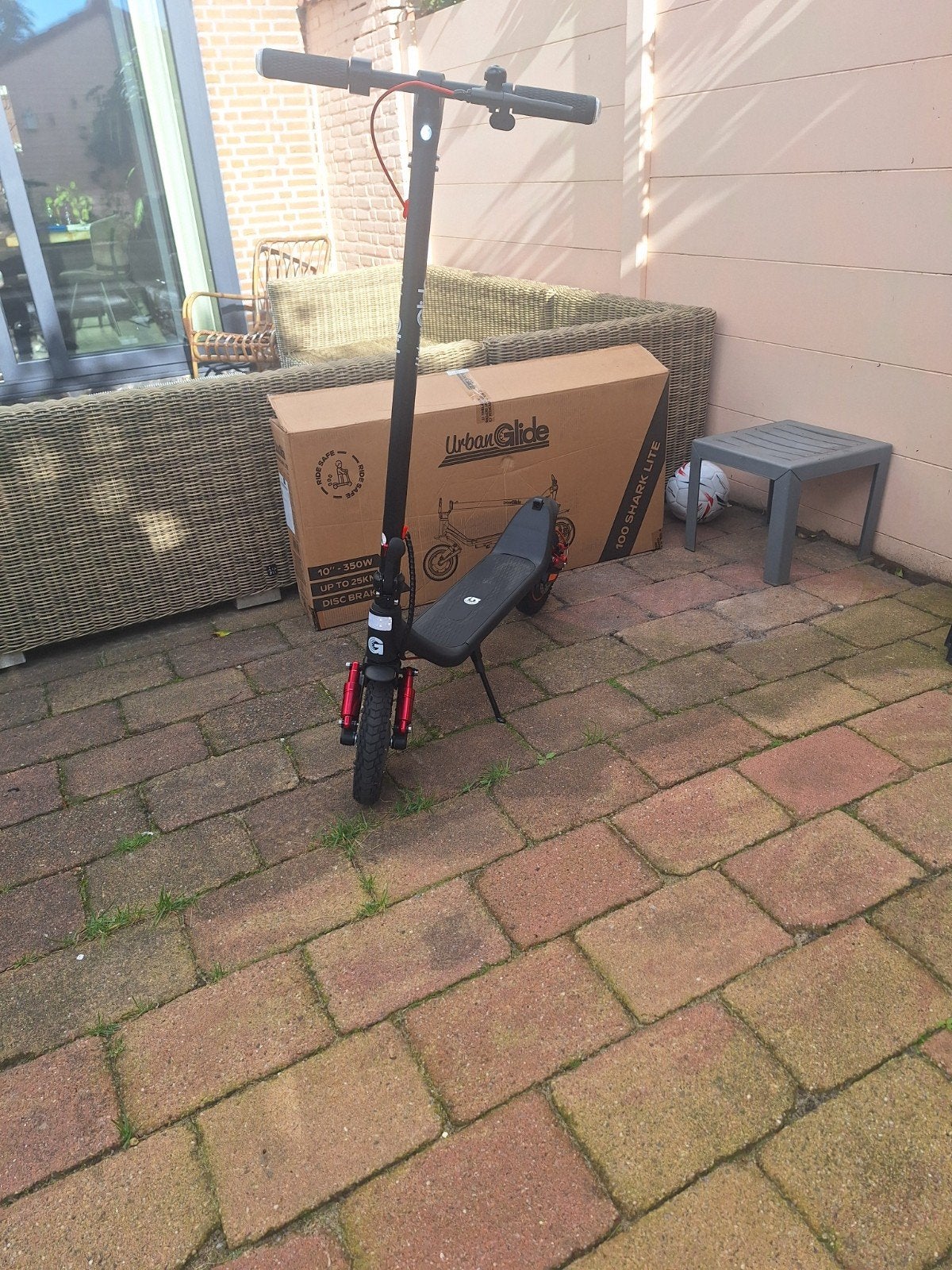 UrbanGlide 100 Shark Lite Elektrische Step - Nieuw!, Ophalen, Nieuw, Elektrische step (E-scooter), UrbanGlide