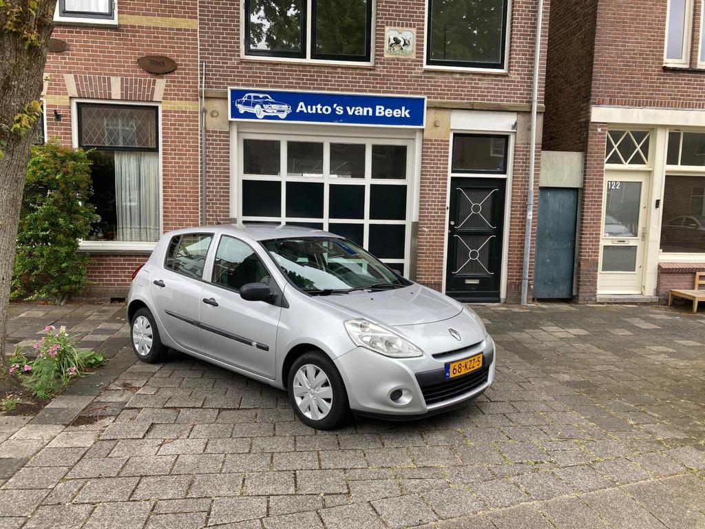 Renault Clio 1.2 Special Line 5deurs navi airco, Auto's, Renault, Voorwielaandrijving, 535 kg, Gebruikt, 4 cilinders