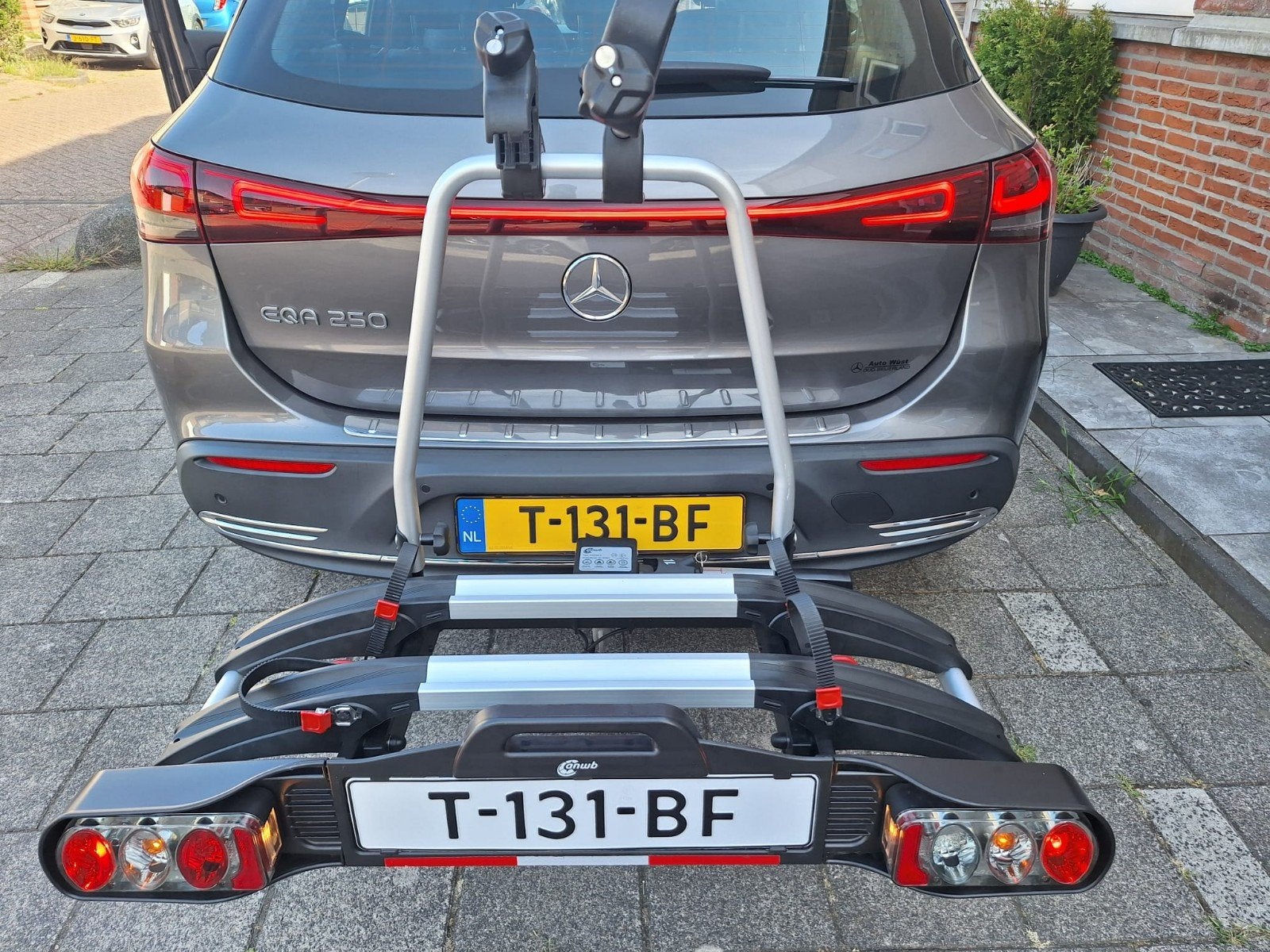 Origineel fietsenrek van de ANWB., Auto diversen, Fietsendragers, Ophalen, Elektrische fiets, Zo goed als nieuw, 2 fietsen