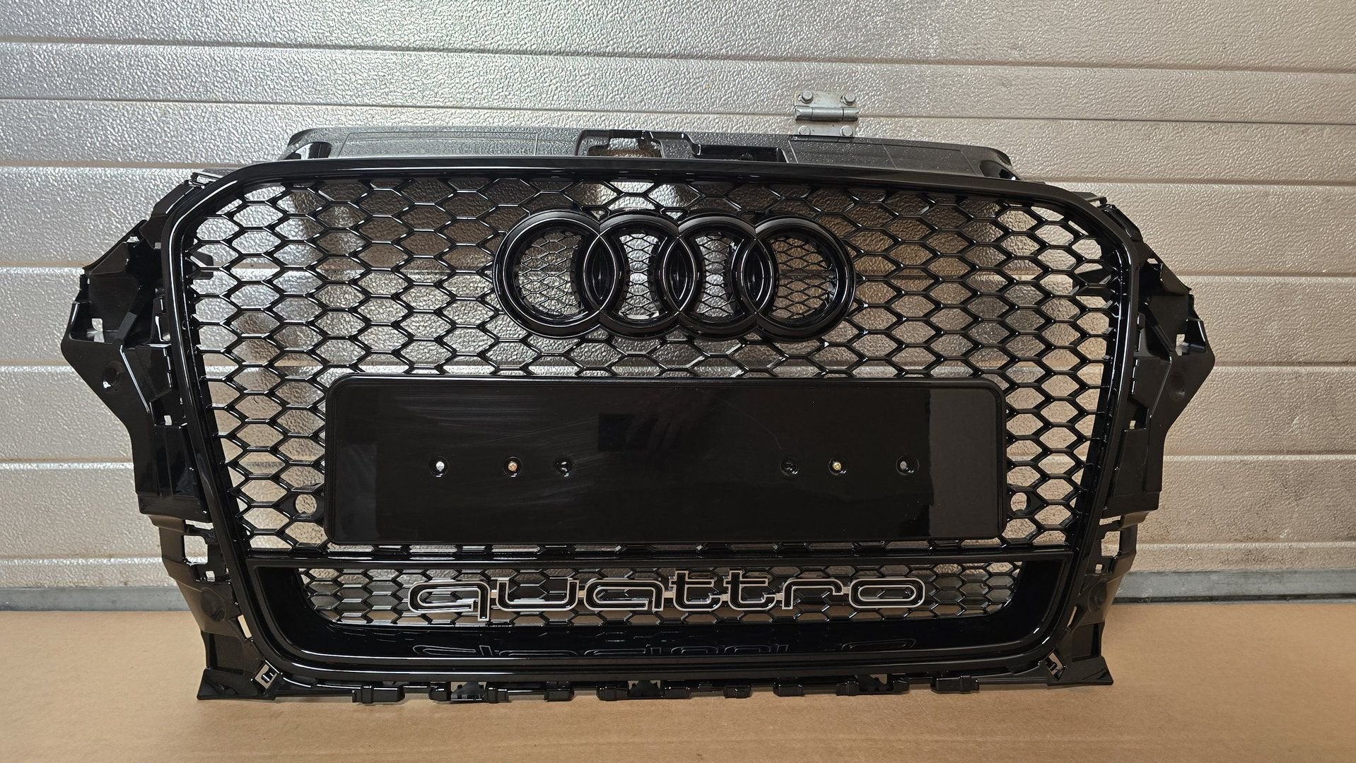 Grill Audi A3 8V RS3 LOOK Grille NIEUW bj.2012-2017, Auto-onderdelen, -, Voor, Nieuw, Ophalen of Verzenden