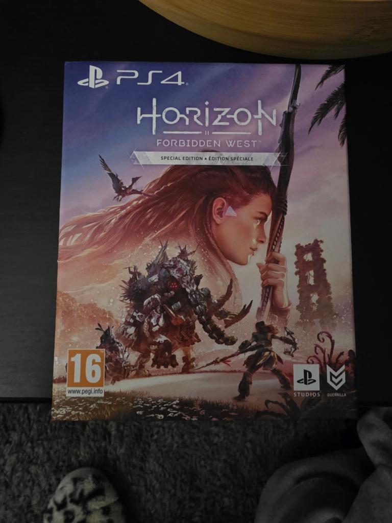 Horizon Forbidden  West, 1 speler, Zo goed als nieuw, Vanaf 16 jaar, Ophalen