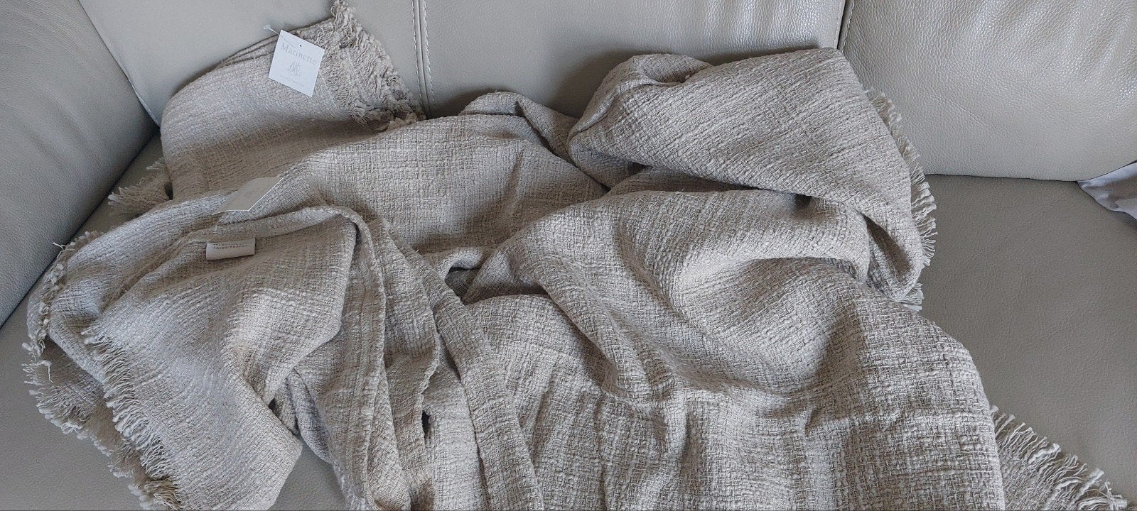 Marinette Saint-Tropez Kussenhoes en Plaid Set, Huis en Inrichting, Woonaccessoires | Kussens, Ophalen, Overige merken, Beige