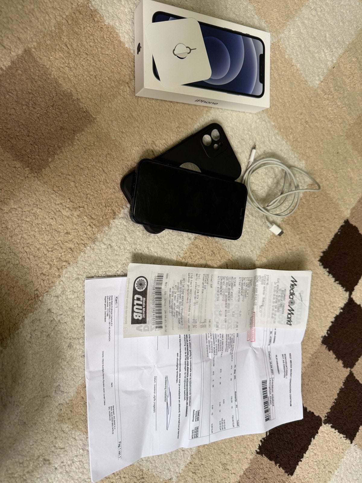 iPhone 12 Zwart 64GB - Goede staat - Hoes - Bon aanwezig, Telecommunicatie, Zwart, 78 %, Ophalen of Verzenden, IPhone 12