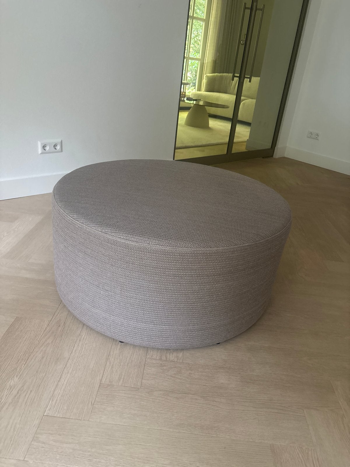 Life Outdoor Living All-Weather Poef - Binnen & Buiten, Ophalen, Rond, Zo goed als nieuw, 75 tot 100 cm
