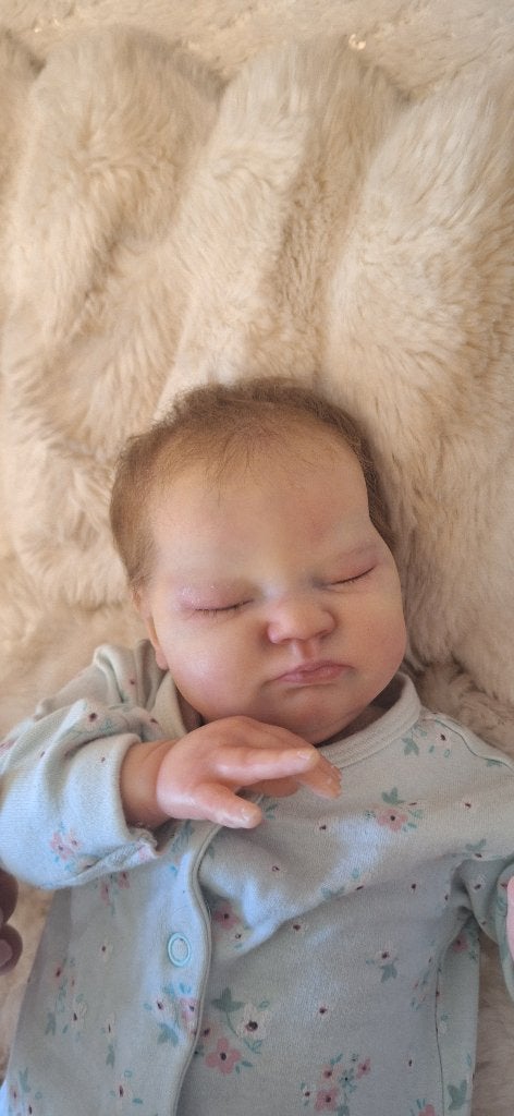 Reborn Quinlyn, Verzamelen, Poppen, Ophalen of Verzenden, Zo goed als nieuw, Babypop, Levensecht of Reborn