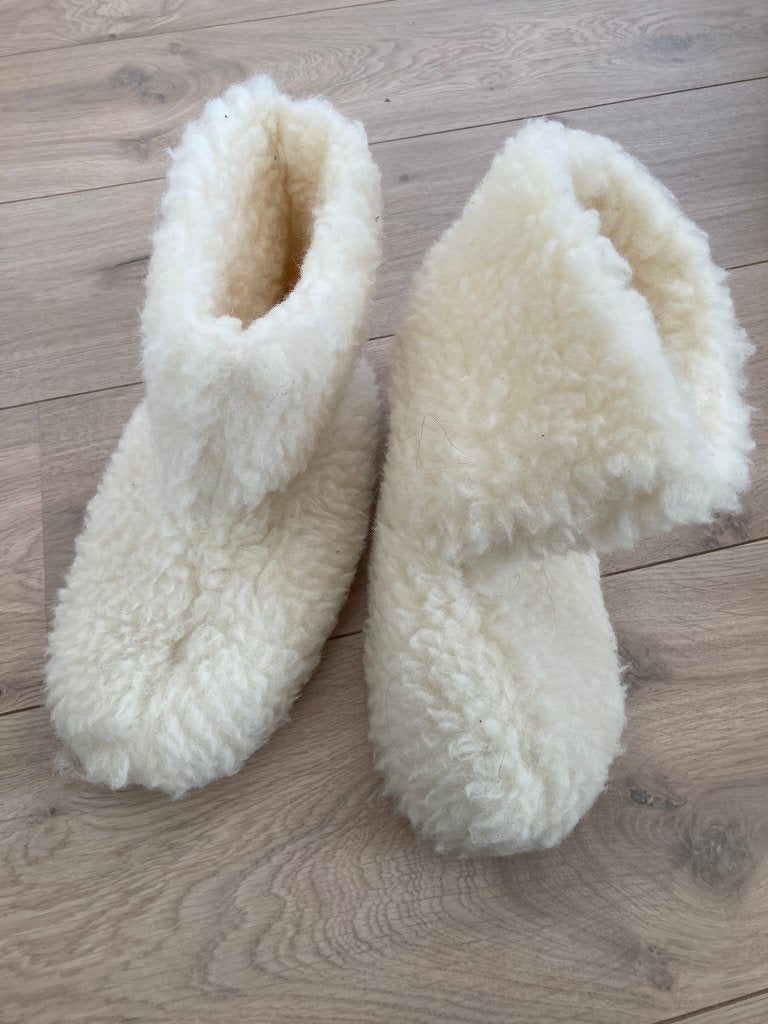 Wollen dames sloffen maat 38, Overige kleuren, Ophalen of Verzenden, Zo goed als nieuw, Pantoffels of Sloffen