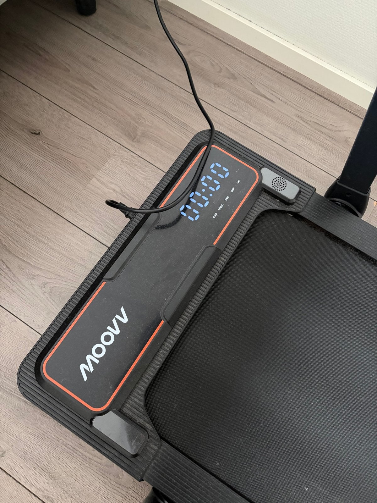 Moovv Loopband - Compact en Gebruiksvriendelijk, Ophalen, Zo goed als nieuw, Metaal, Loopband