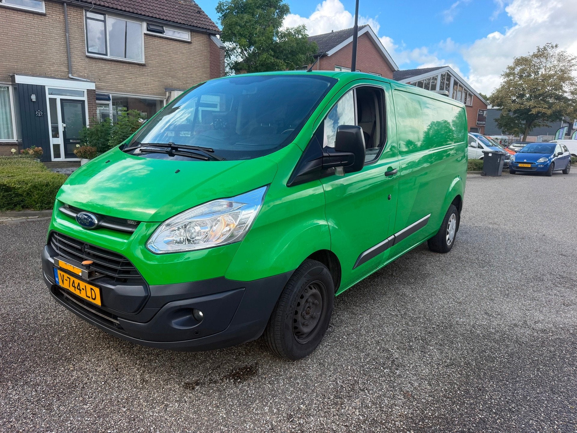 Ford Transit Custom 290 2.0 TDCI L2H1 Trend, Voorwielaandrijving, Euro 6, 4 cilinders, Origineel Nederlands