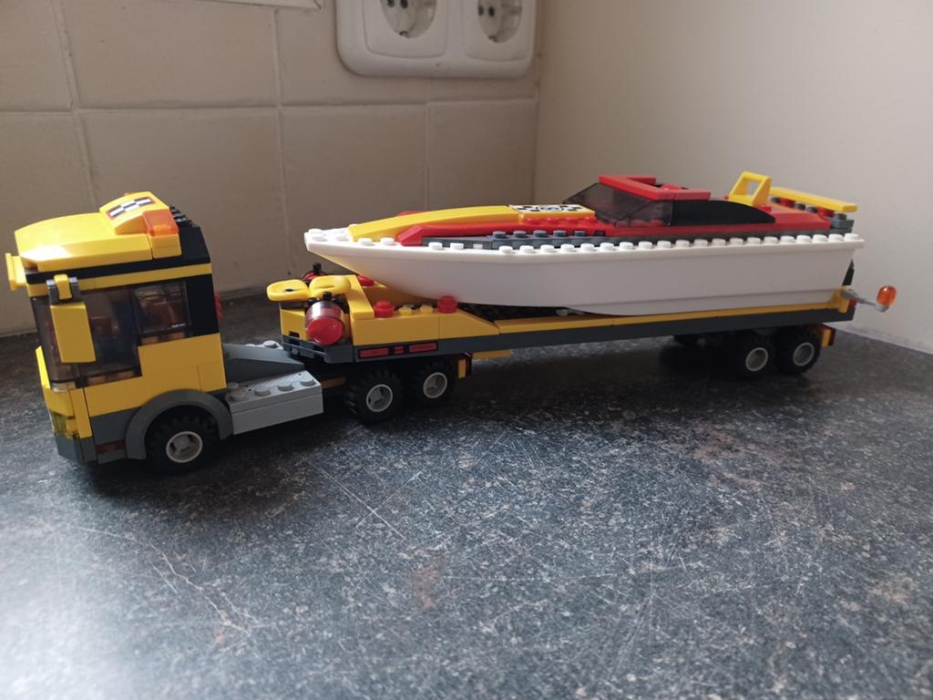 Lego city 4643 vrachtwagen met boot, Compleet, City, Lego, Ophalen of Verzenden