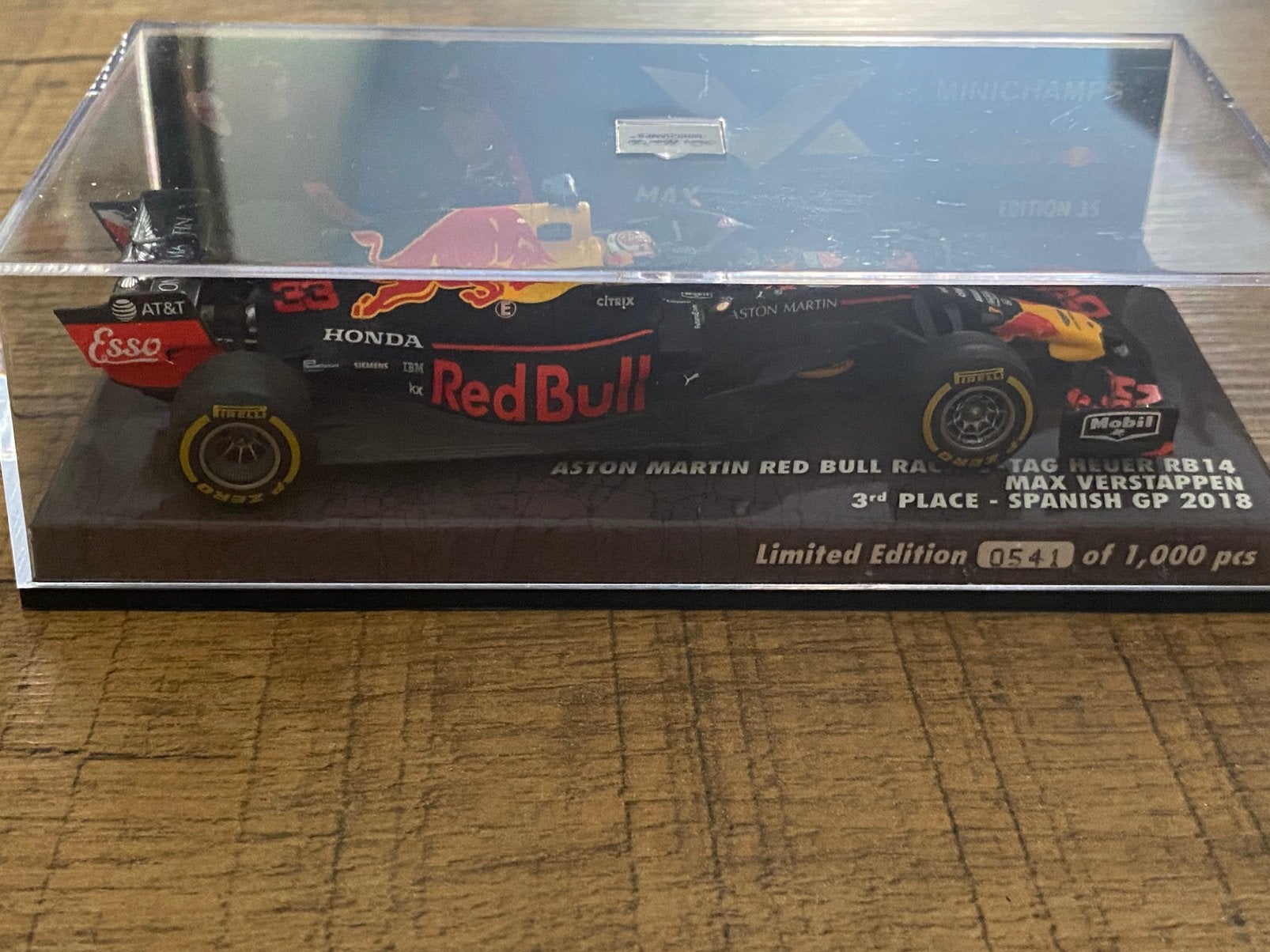 Max Verstappen RB14 Spain GP 2018 1:43, Ophalen of Verzenden, Zo goed als nieuw, Auto, MiniChamps