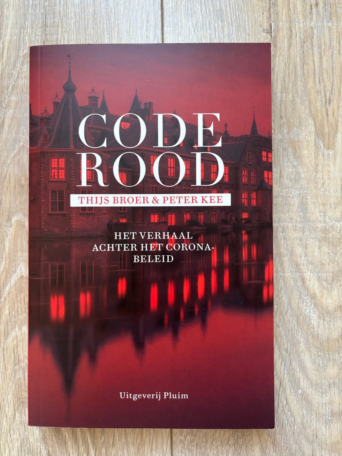 Code Rood - Het verhaal achter het coronabeleid, Ophalen of Verzenden, Nieuw, Politiek en Staatkunde, Nederland