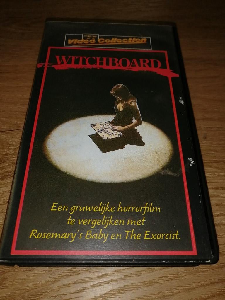 VHS - Witchboard, Alle leeftijden, Ophalen of Verzenden, Zo goed als nieuw