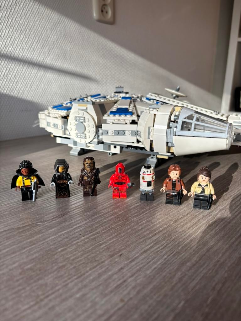 Lego star wars 75212 Kessel Run Millennium Falcon compleet, Verzamelen, Star Wars, Ophalen of Verzenden, Zo goed als nieuw, Actiefiguurtje
