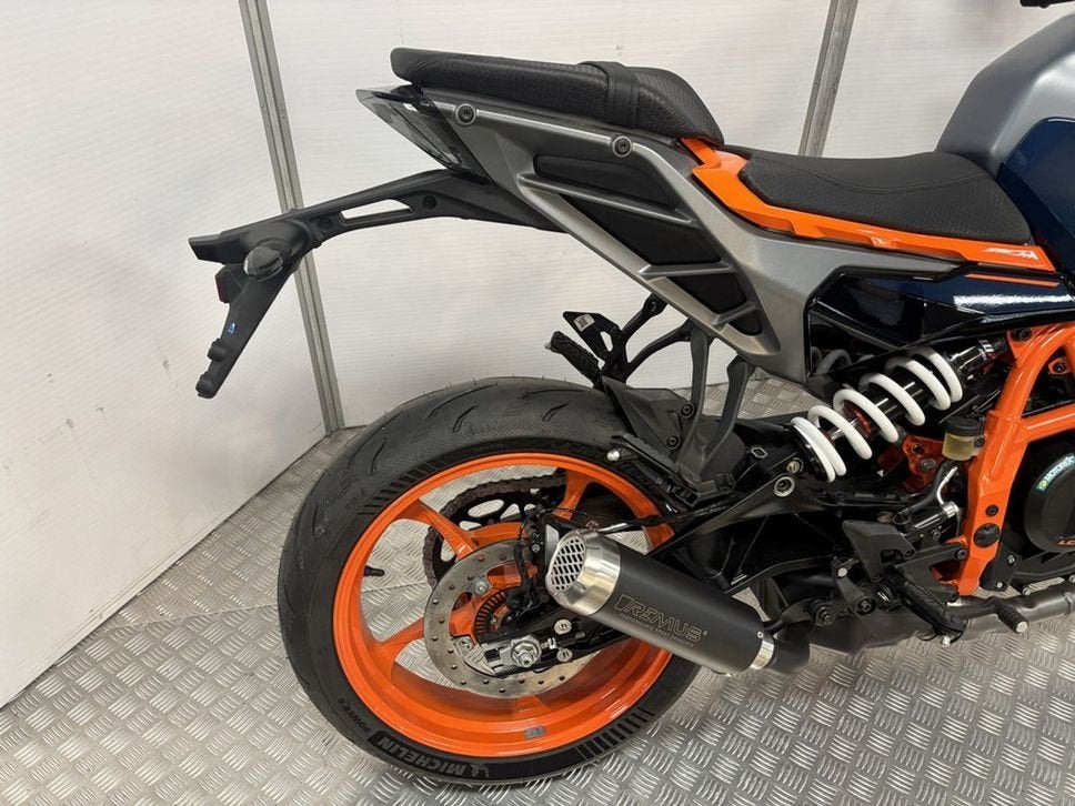 KTM 390 Duke ABS (bj 2025), Motoren, 1099 cc, Bedrijf, Onbekend, Meer dan 35 kW