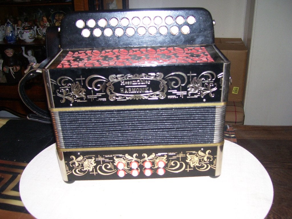hessmuhler harmonika accordeon 21 toets c-f, Overige merken, Gebruikt, Met riemen, Ophalen of Verzenden