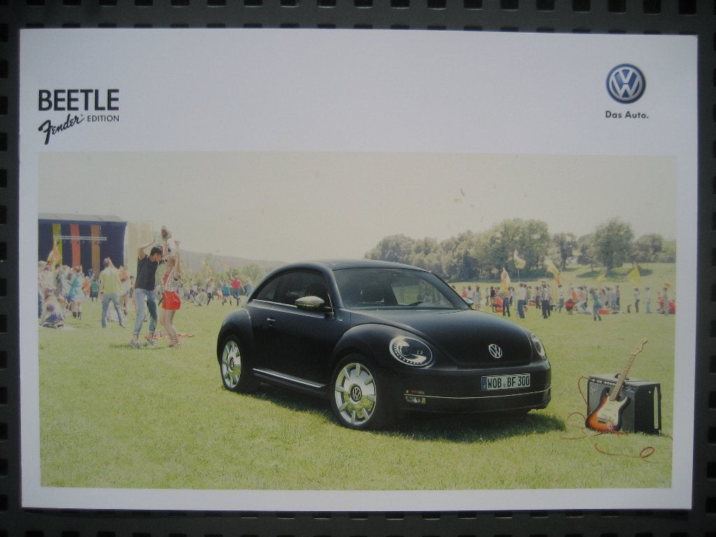 Volkswagen Beetle Fender Edition (juni 2012) met bijlage, Ophalen of Verzenden, Nieuw, Volkswagen