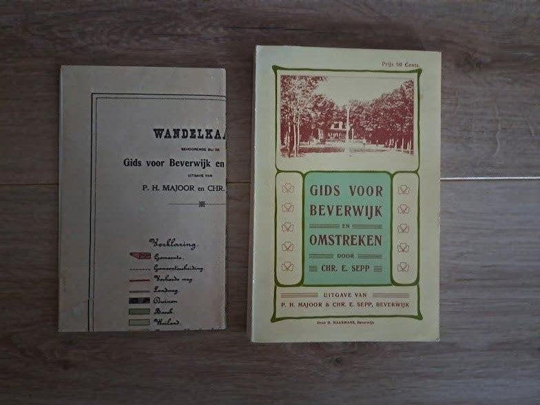 Gids voor Beverwijk en Omstreken + wandelkaart, Ophalen of Verzenden, Zo goed als nieuw