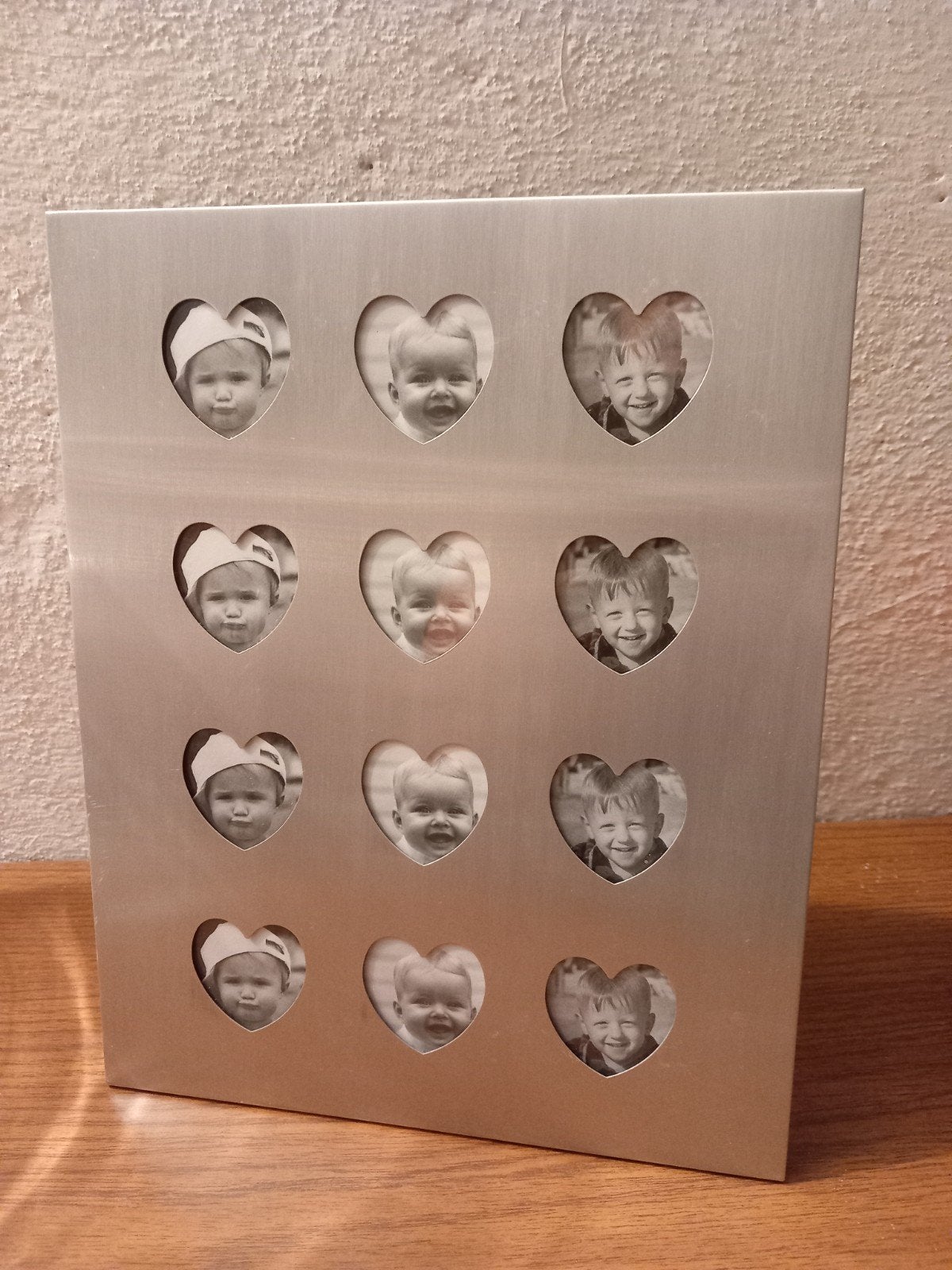 Fotolijst 25x20 cm met hartjes, voor 9 foto's, Zilver, Hangend, Ophalen of Verzenden, Zo goed als nieuw