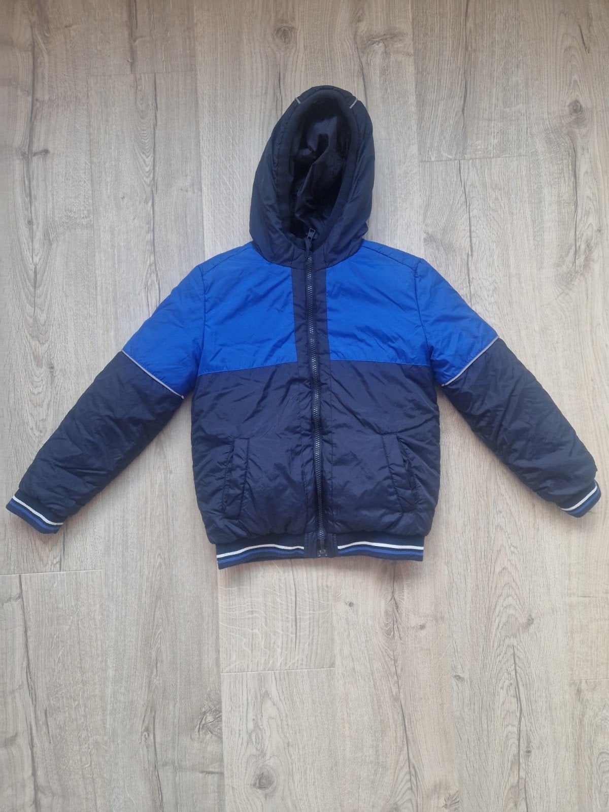 Winterjas Anytime jongens maat 134/140 reversible
Reversible, Ophalen of Verzenden, Gebruikt, Jongen