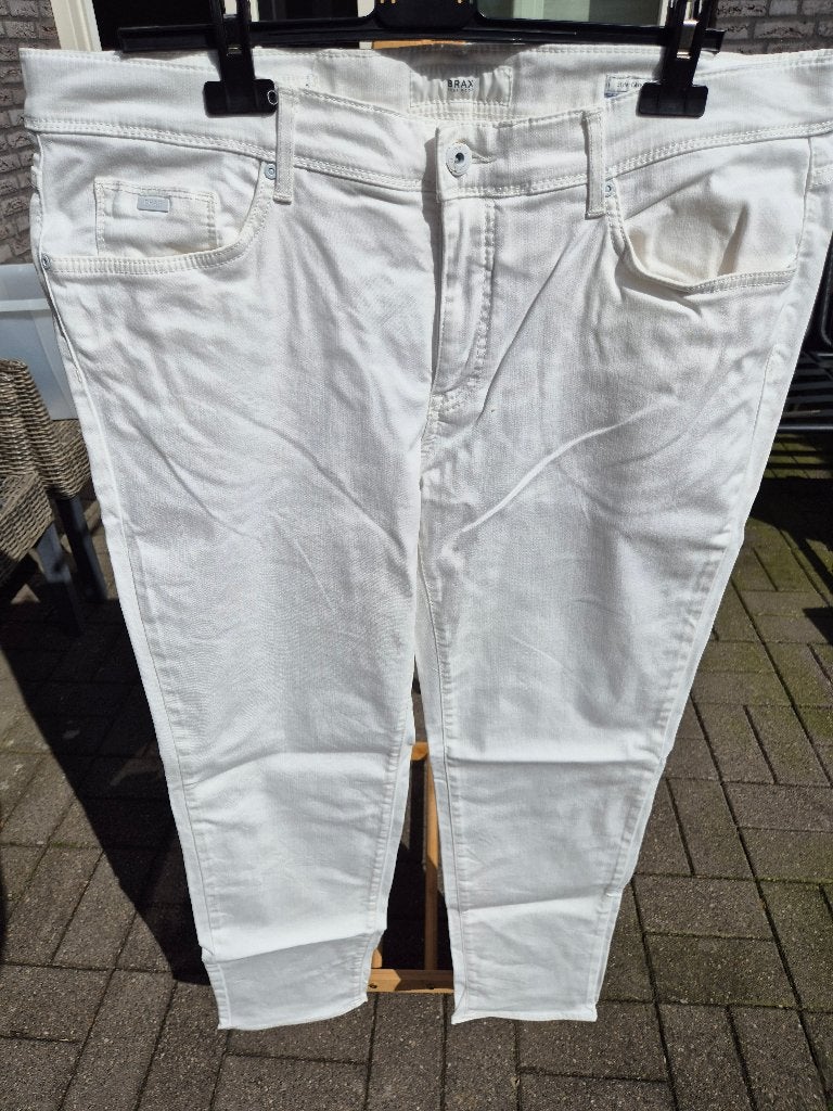 Brax Cadiz Straight Fit Witte Jeans, Brax, Beige, Overige maten, Ophalen of Verzenden