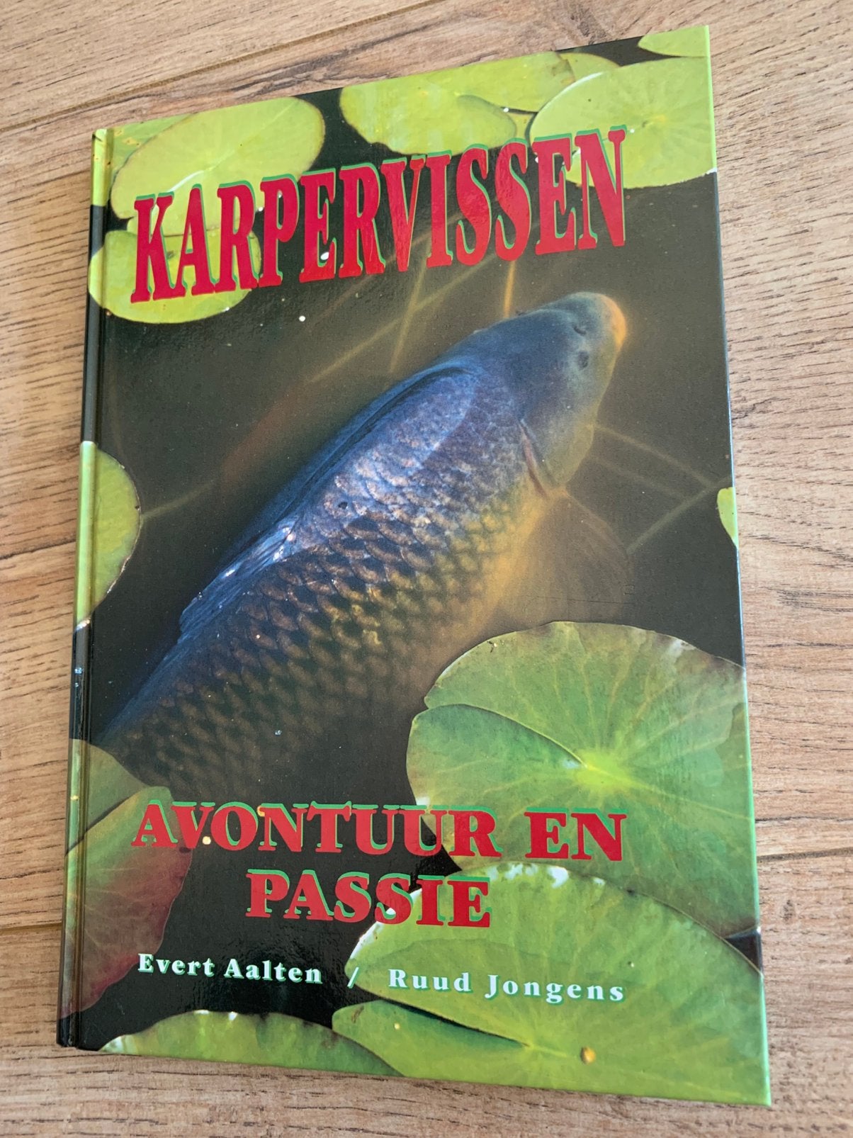 Hengelsport visboeken karpervissen avontuur en passie karper, Ophalen of Verzenden, Zo goed als nieuw, Overige typen