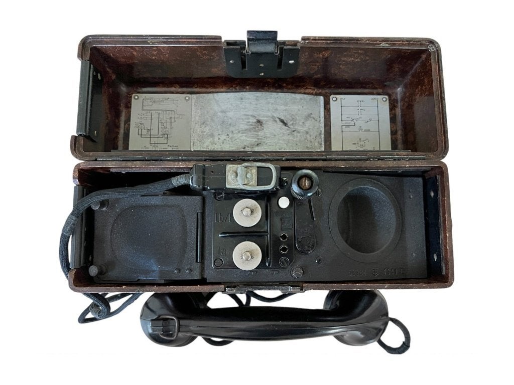 Duitse veldtelefoon (Feldfernsprecher) FF-33 uit 1941, Verzamelen, Militaria | Tweede Wereldoorlog, Ophalen of Verzenden, Landmacht