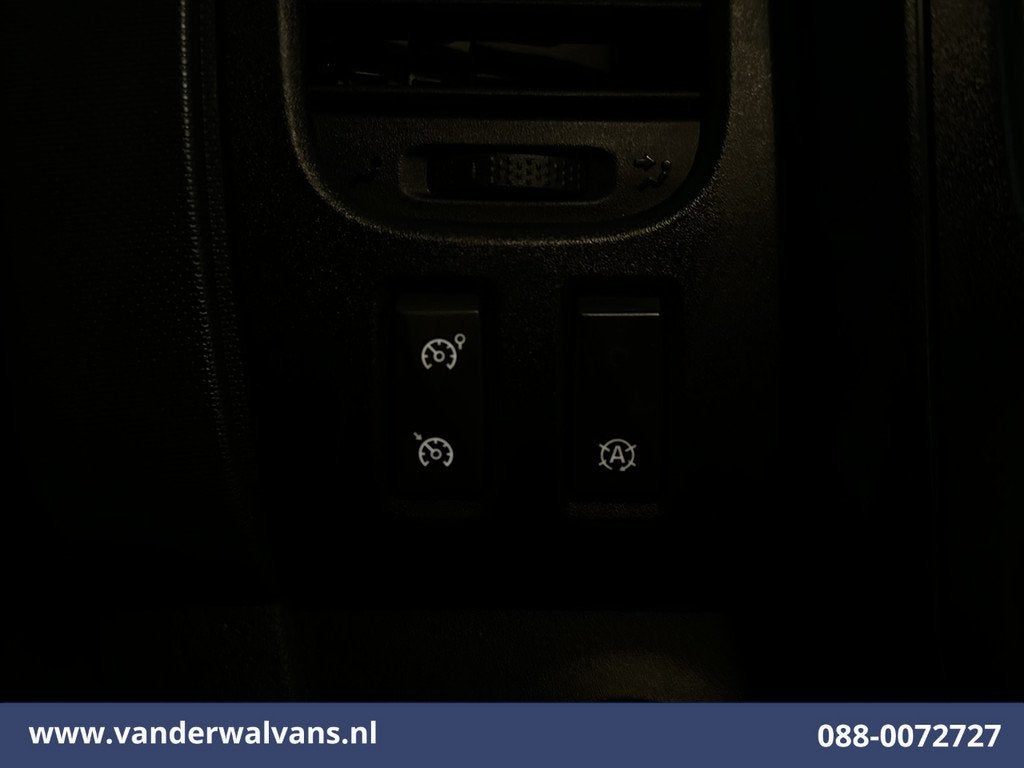 Opel Vivaro 1.6 CDTI 120pk L2H1 Airco | Imperiaal | Trekhaak, Auto's, Voorwielaandrijving, Euro 5, Stof, Gebruikt