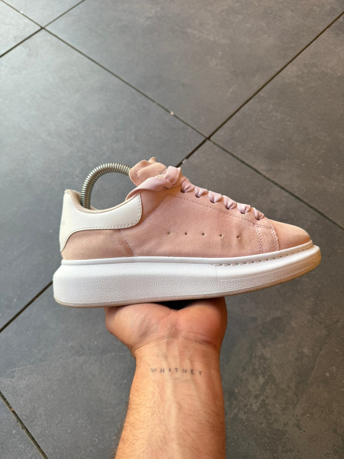 Alexander mcqueen 37, Kleding | Dames, Schoenen, Ophalen of Verzenden, Zo goed als nieuw, Wit, Sneakers of Gympen