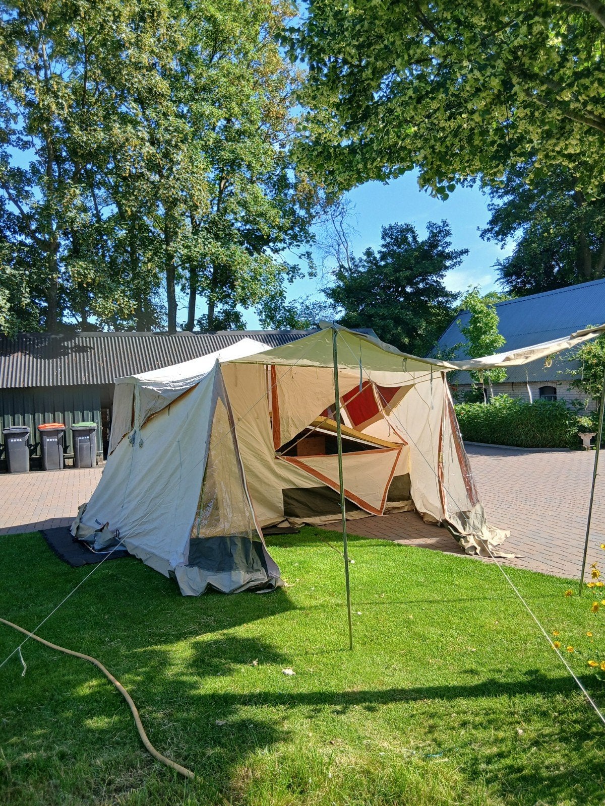 Vouwwagen holtcamper astro, Ophalen