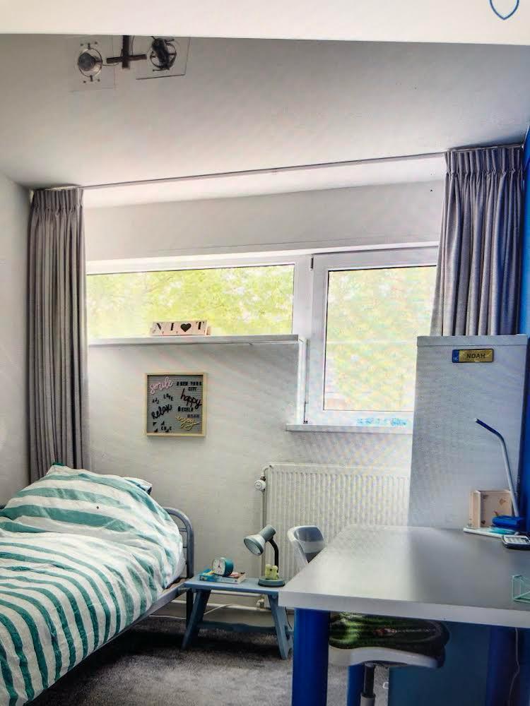 Gordijnen gevoerd (slaapkamer), Ophalen, Zo goed als nieuw, Grijs
