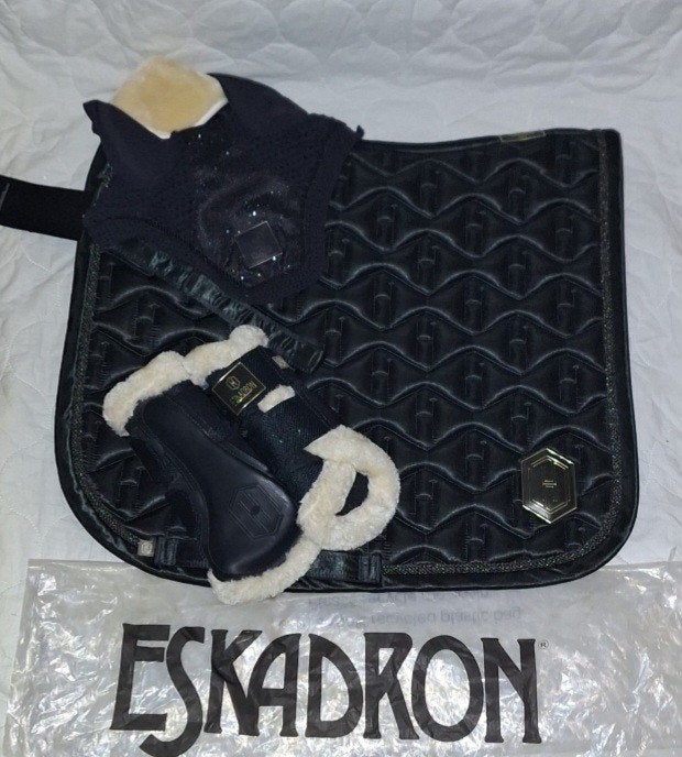 Nieuw Eskadron Heritage, Pony Dekje - Oornetje- Boots, Dieren en Toebehoren, Paarden en Pony's | Dekens en Dekjes, Dressuurdekje