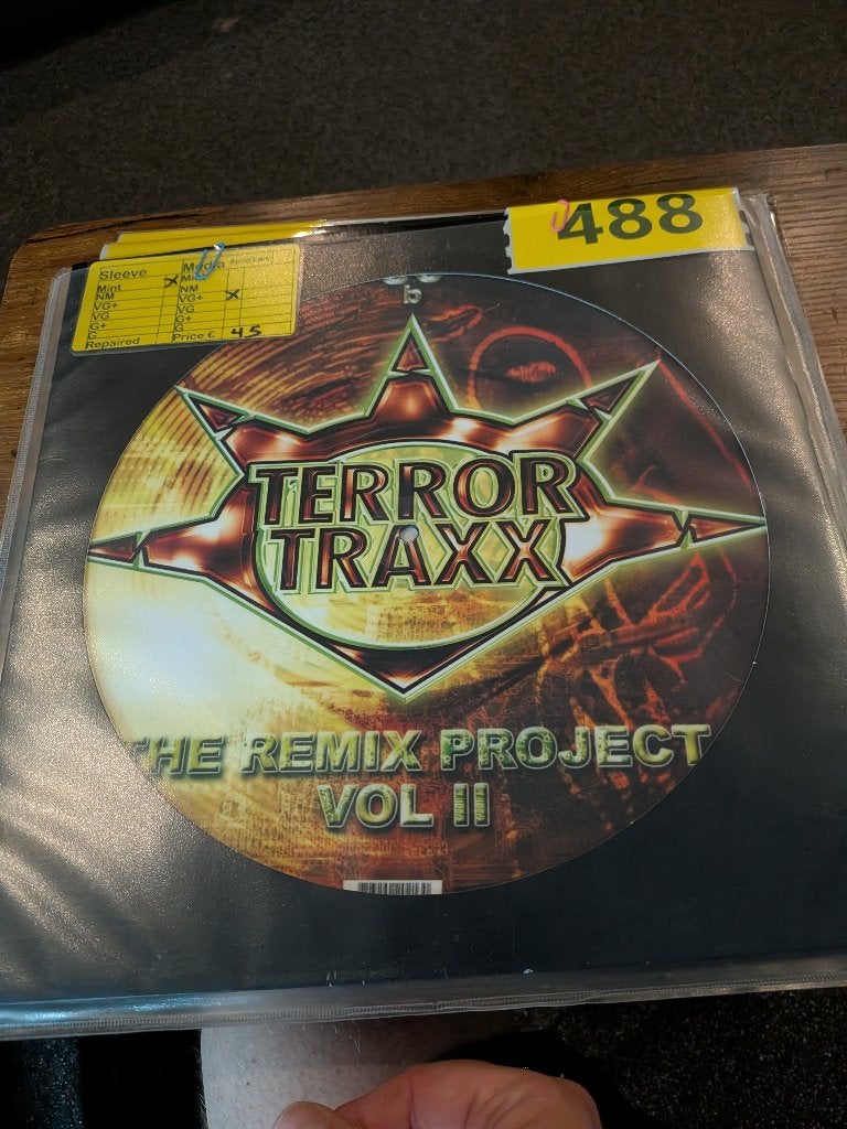 Various – The Remix Project Vol II (488), Beschermende buitenhoes, Gebruikt, Hardcore, Ophalen of Verzenden