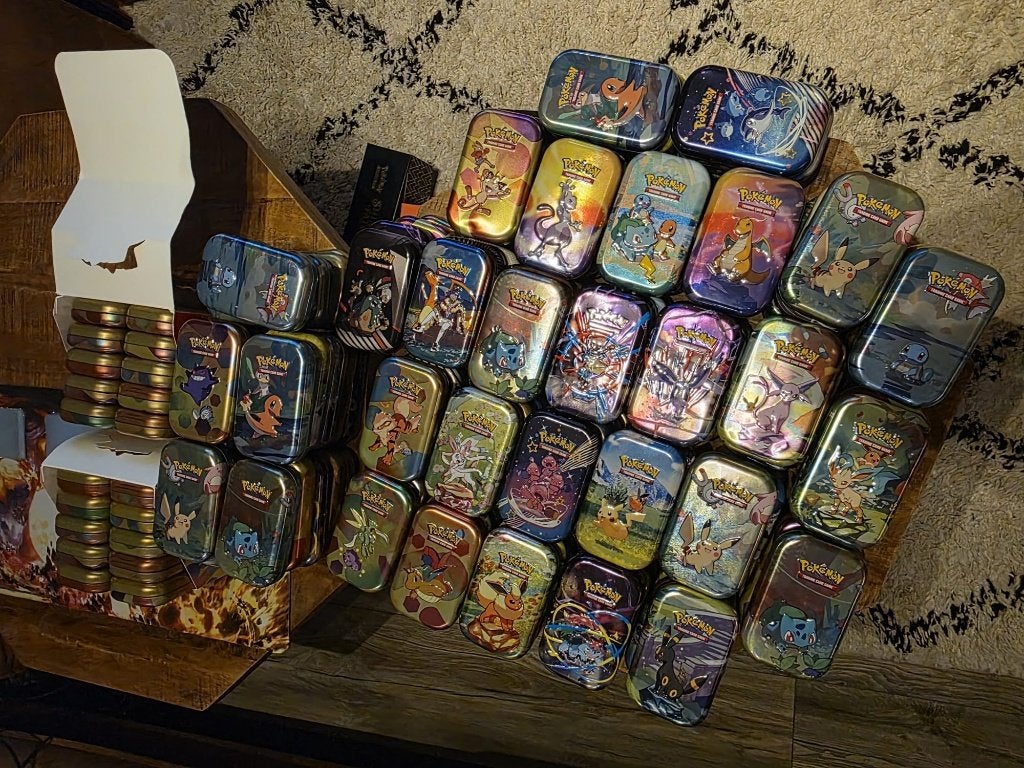 Pokémon TCG: APEX-TCG Pokémon Mystery mini tin games!, Ophalen of Verzenden, Nieuw, Meerdere kaarten, Foil