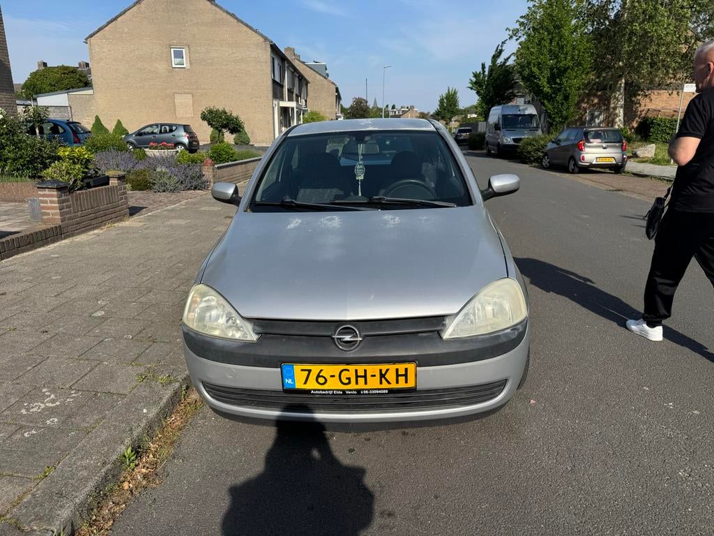 Opel Corsa 1.2 16V 3D 2000 Grijs, Auto's, Opel, Corsa, ABS, Benzine, Euro 4, Hatchback, Handgeschakeld, Origineel Nederlands, Zilver of Grijs