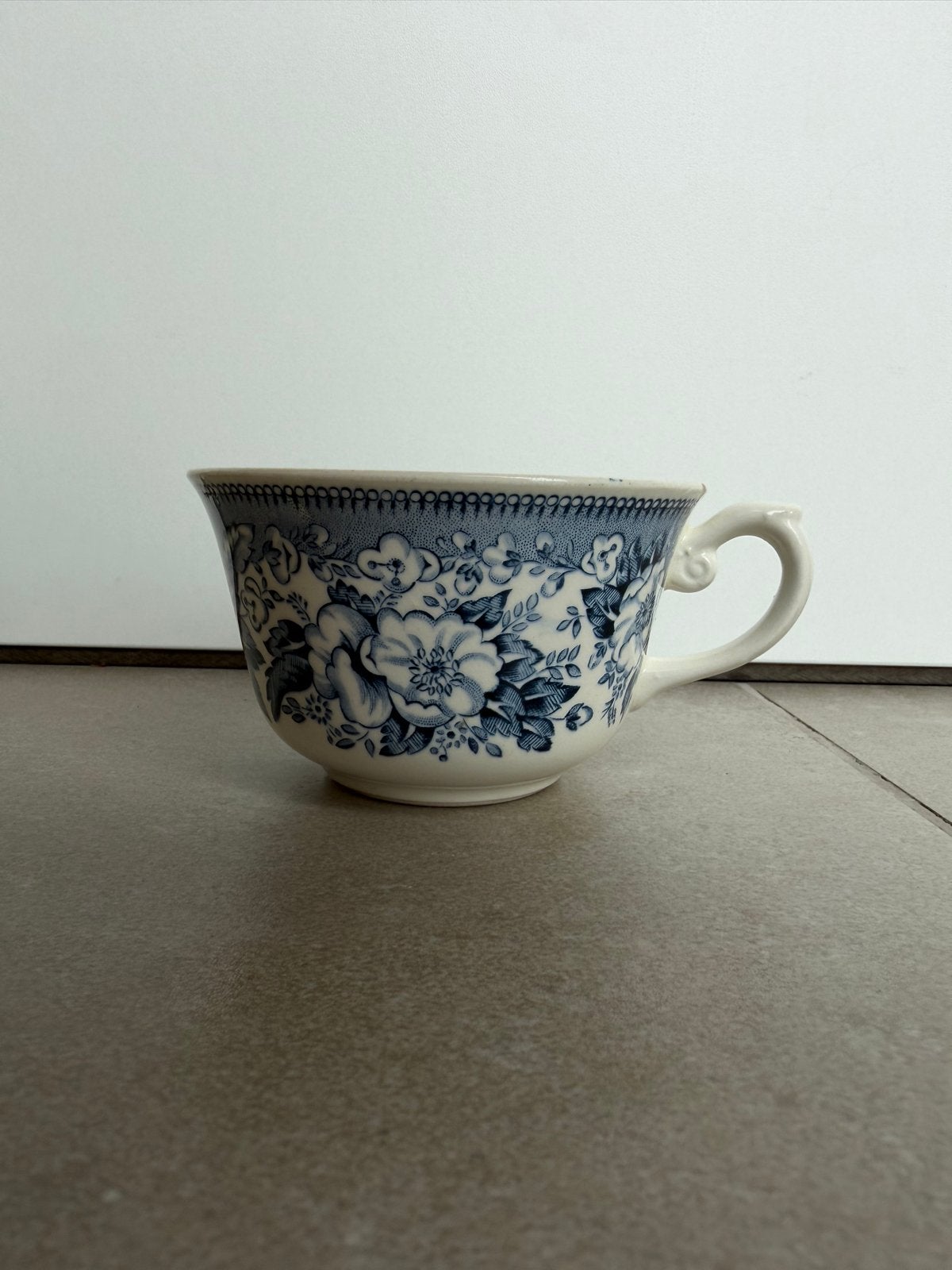 Balmoral Vintage theepotje met blauw-wit bloemmotief, Ophalen of Verzenden