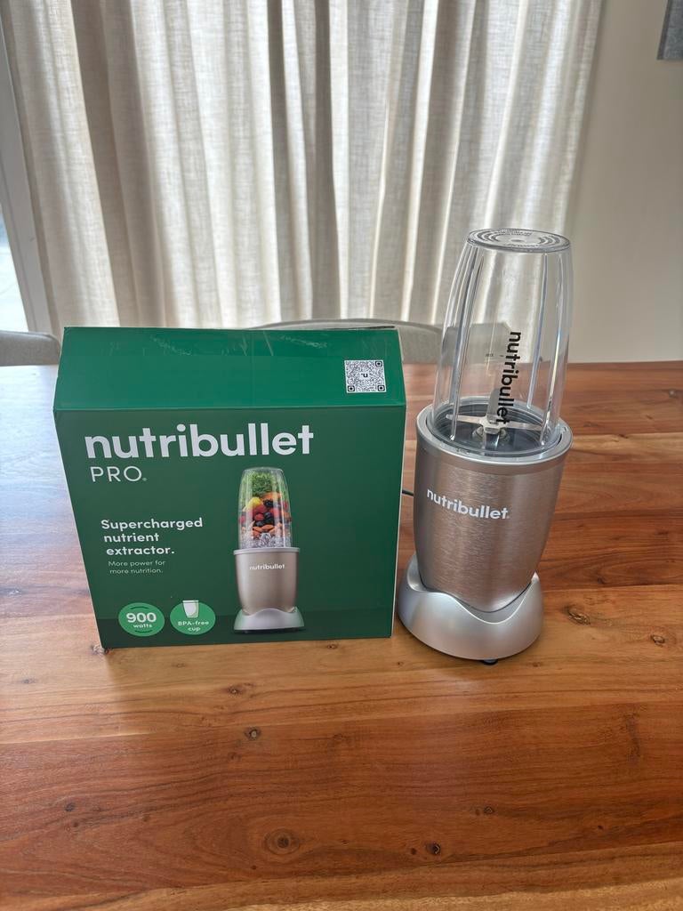 Nutribullet PRO 900W, Witgoed en Apparatuur, Blenders, Ophalen of Verzenden, Zo goed als nieuw, Blender