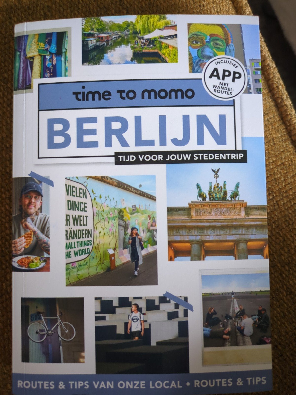 Reisgids Time to Momo - Berlijn, Boeken, Overige merken, Europa, Ophalen of Verzenden, Zo goed als nieuw