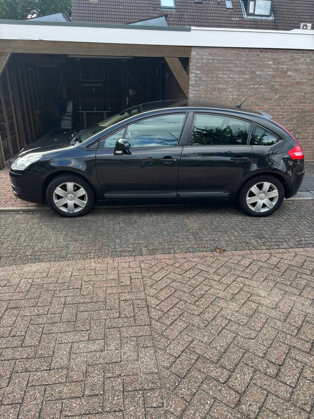 Citroën C4 1.6 16V Berline AUT 2008 Zwart, Auto's, Stof, Zwart, 4 cilinders, Zwart