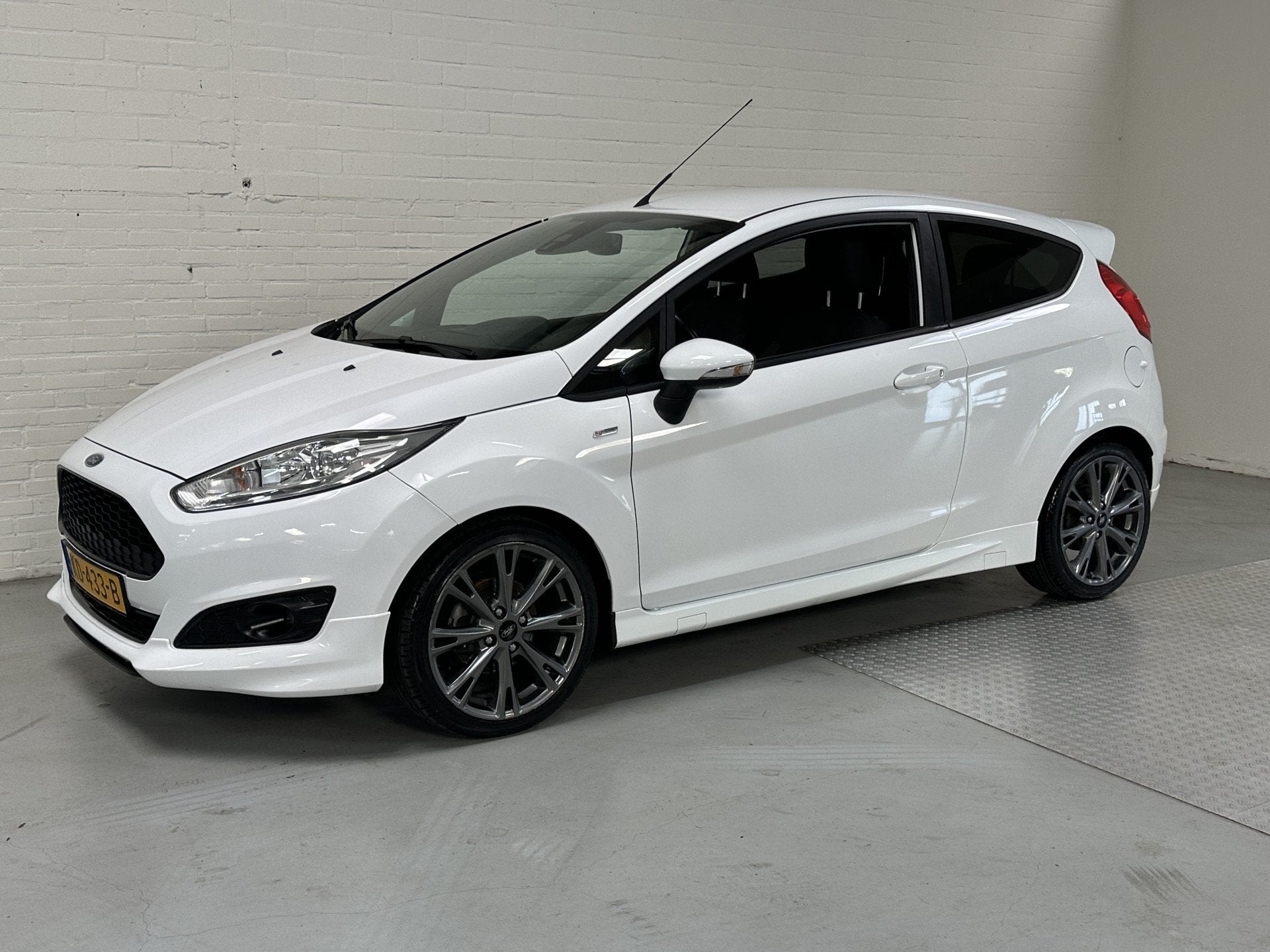 Ford Fiesta 1.0 EcoBoost ST Line CLIMA / CRUISE / ELK.PAKKET, Voorwielaandrijving, Stof, Euro 6, Origineel Nederlands