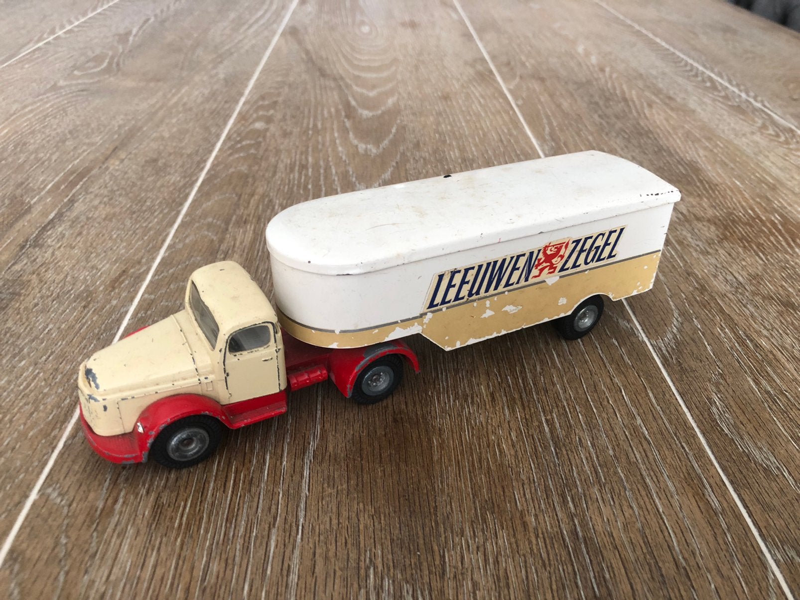 Tekno volvo Leeuwen zegel, Ophalen of Verzenden, Bus of Vrachtwagen