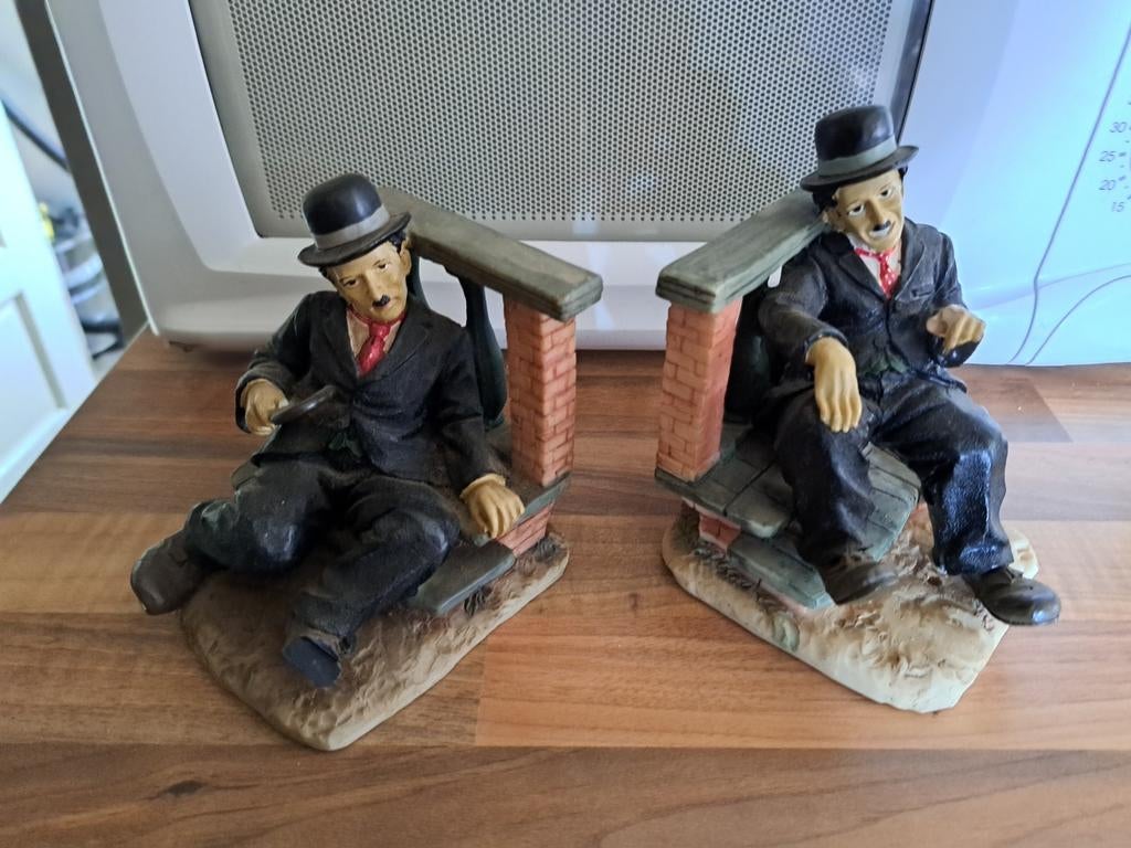 Set van 2 Charlie Chaplin boekensteunen, Verzamelen, Beelden en Beeldjes, Ophalen of Verzenden