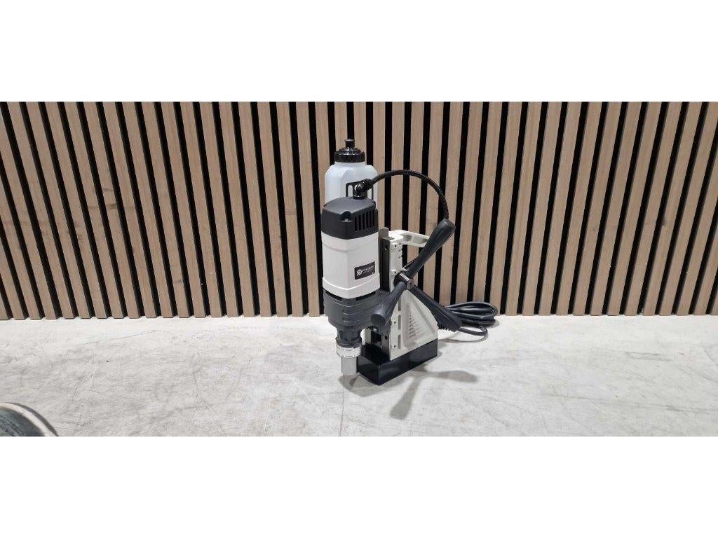 Stahlgruppe magneetboormachine SG450M Nieuw‼️, Ophalen, Nieuw, Kolomboormachine