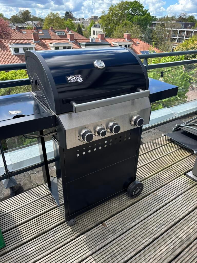Central Park Gasbarbecue Salta2 - 13,5kW, Ophalen of Verzenden, Zo goed als nieuw