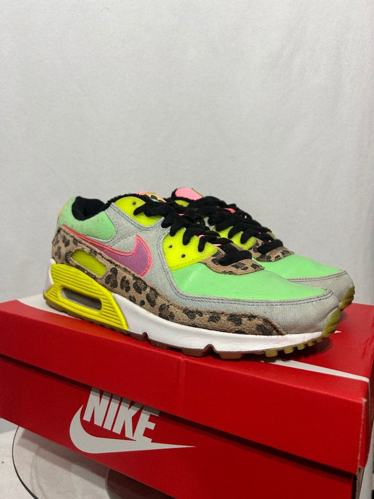 ALS NIEUW! Maat 44 - Nike Air Max 90 LX 90s Green Dancefloor, Overige kleuren, Verzenden, Nike, Nike