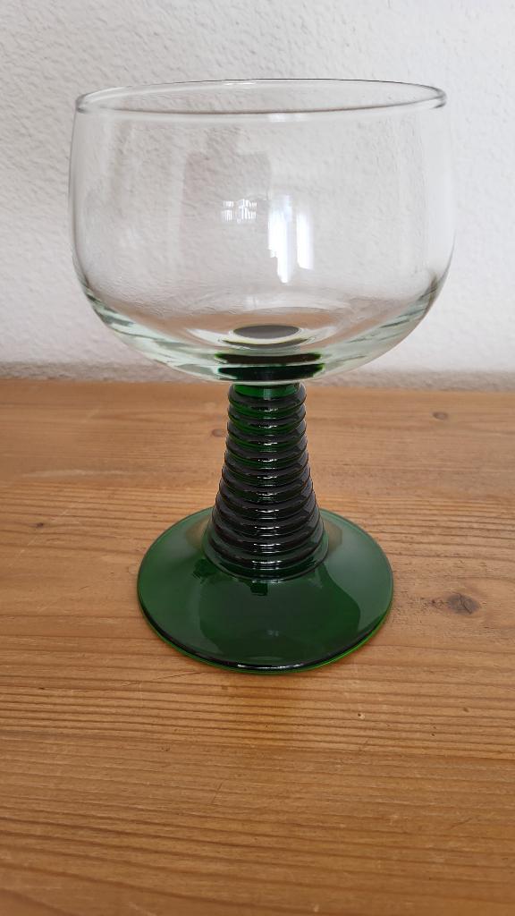 Wijnglas "France" geribbelde groene voet, Ophalen, Glas of Glazen, Overige stijlen, Glas