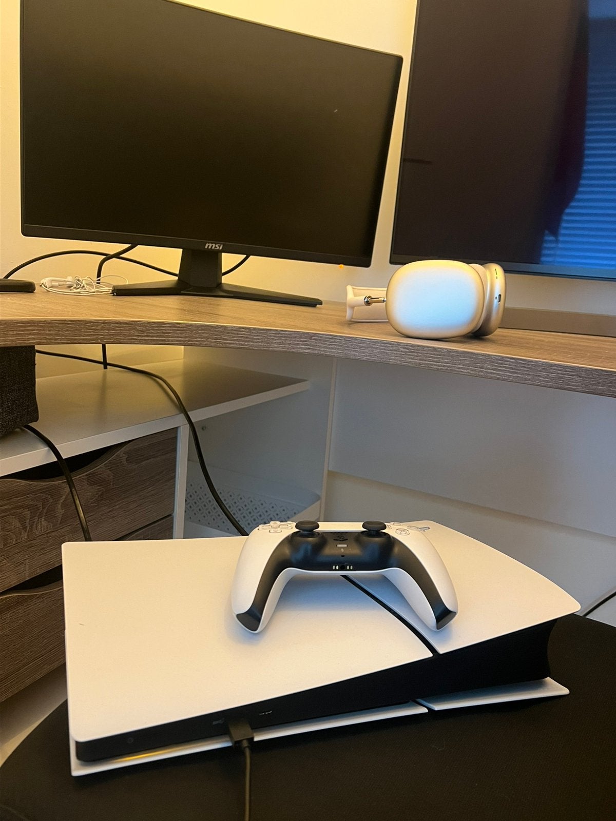 PS5 ZGAN, Ophalen of Verzenden, Zo goed als nieuw