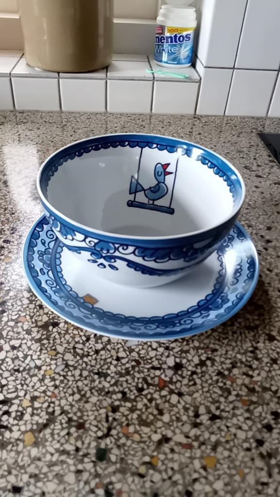 servies Babette Harms blauw-wit, Huis en Inrichting, Keuken | Servies, Ophalen of Verzenden, Zo goed als nieuw, Bord(en), Overige stijlen